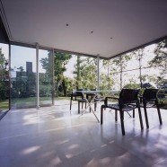 Wall less house -  Tezuka Architects - Japón