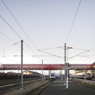 Railway Footbridge at Roche-sur-Yon  – HDA & Bernard Tschumi – Francia