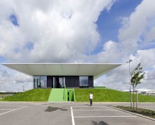Sports Pavilion –  MoederscheimMoonen Architects – Holanda