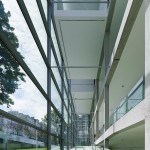 Escuela de Enfermería en Kaiser Franz Joseph Hospital - Lichtblau.Wagner Architekten - Austria