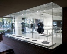 132 5. Issey Miyake – Tokujin Yoshioka – Japón
