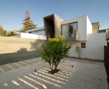 3-Element House – Tomás Swett – Chile