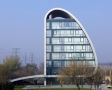 Hungarian Autoklub Headquarters – Vikár & Lukács