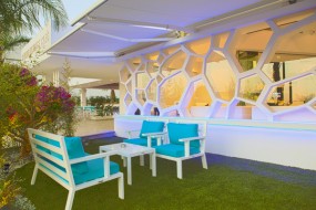C House Lounge Cafe - Andrea Langhi Design - Cyprus