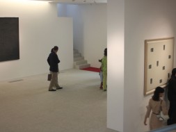 Daeyang Gallery and House – Steven Holl - Korea