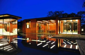 Daeyang Gallery and House – Steven Holl - Korea